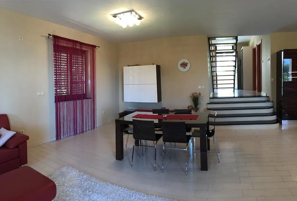 Apartment Villa Flora Opatija